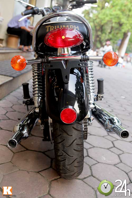 "Chất lừ" với Triumph Bonneville T100 tại VN - 4