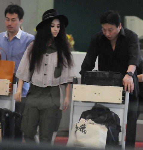 Phạm Băng Băng khéo chọn mũ nịnh mặt - 7