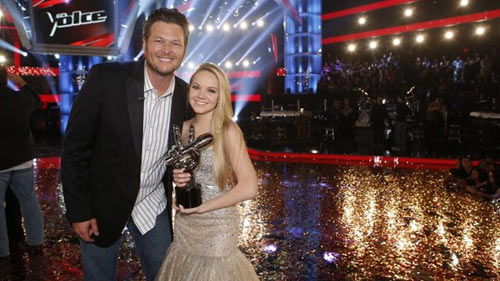 Nữ sinh 16 tuổi chiến thắng The Voice Mỹ - 3