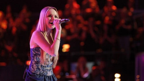 Nữ sinh 16 tuổi chiến thắng The Voice Mỹ - 5
