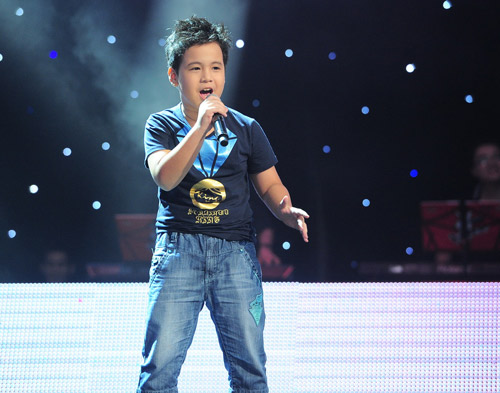 Cậu bé làm “náo loạn” The Voice Kids - 1