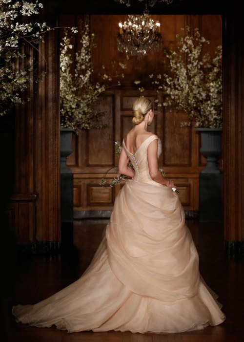 Vẻ đẹp diệu kỳ của những lớp ren - 2