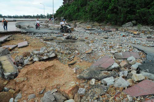 Hải Phòng thiệt hại nặng do bão số 2 - 10