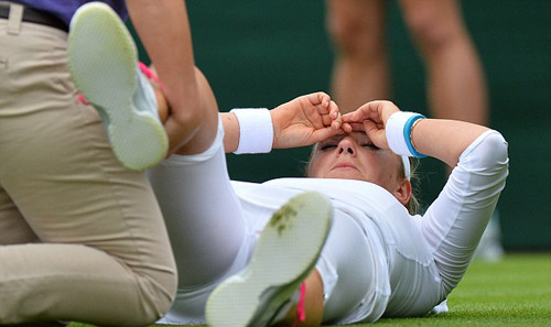 Azarenka - Koehler: Vượt khó (V1 Wimbledon) - 1