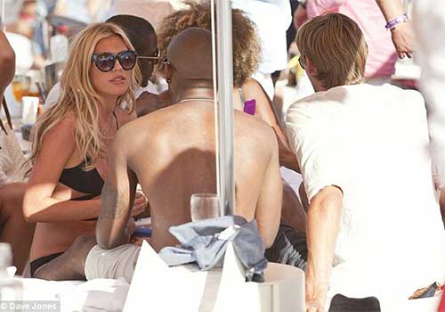 Sao NHA du hí Ibiza - 2