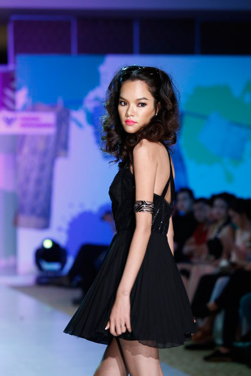 Angela Phương Trinh được vào vai vedette - 18