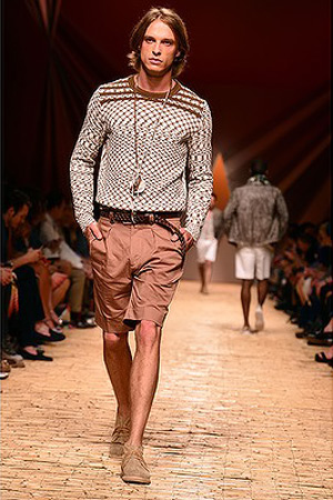 Short ngắn ồ ạt tấn công Milan FW - 6