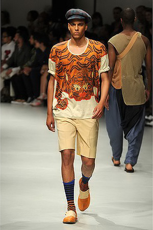 Short ngắn ồ ạt tấn công Milan FW - 7