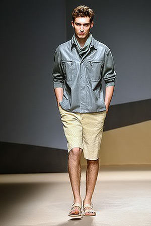 Short ngắn ồ ạt tấn công Milan FW - 11