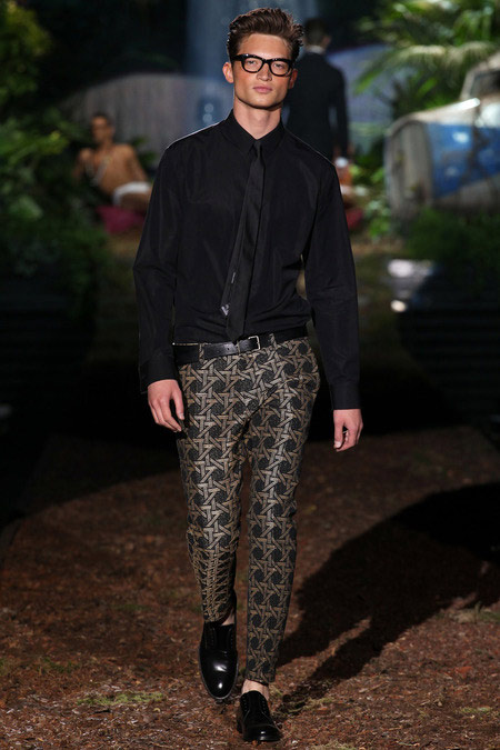 Dean, Dan và câu chuyện viễn tưởng 2014 - 12