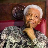 Tin tức trong ngày - Nam Phi cầu nguyện Maldela "ra đi thanh thản"