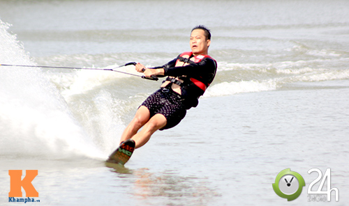 Mạo hiểm lướt ván trên sông Sài Gòn - 8