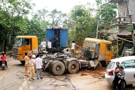 Loại lái xe nghiện khỏi vô lăng - 1