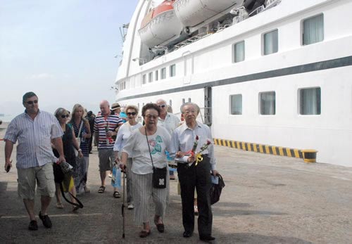 Giải bài toán khó cho du lịch - 2