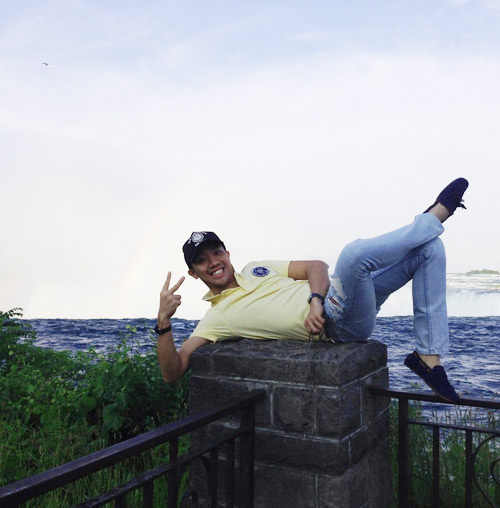 Trấn Thành nhí nhảnh tại Canada - 5