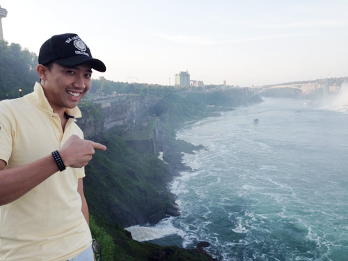 Trấn Thành nhí nhảnh tại Canada - 3