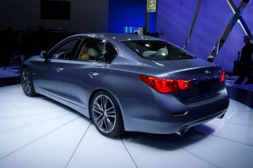 Infiniti Q50 công bố giá - 8