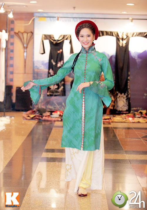 Diệu Huyền sắc lẹm với áo dài - 6