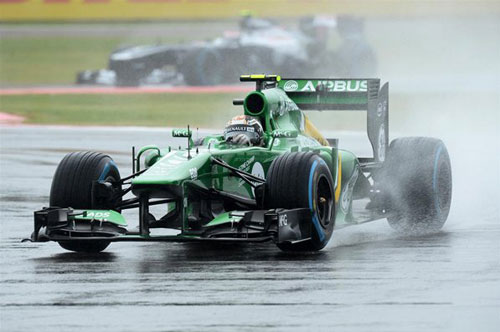 Chạy thử British GP: Thời tiết khó lường - 1