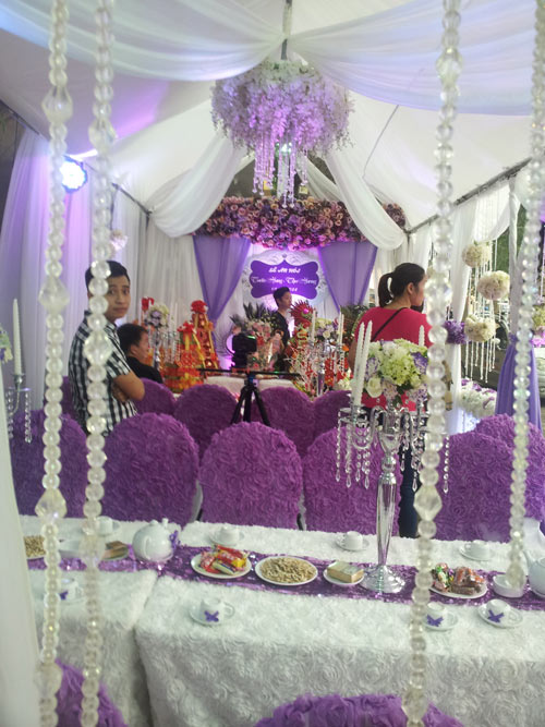 Công chúng vây kín đám hỏi Tuấn Hưng - 8