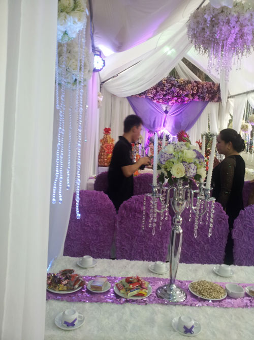 Công chúng vây kín đám hỏi Tuấn Hưng - 9