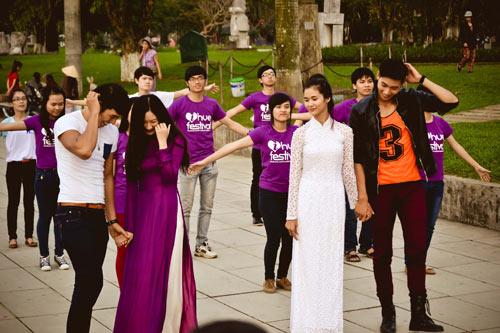 Ngọc Tình, Hữu Long đóng phim mừng Festival Huế - 3