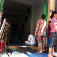 Pháp luật - Con nghiện đâm chết mẹ ruột, chém anh trai