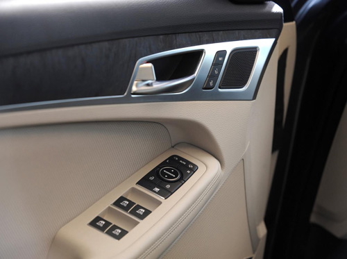 Hyundai Genesis 2015 công bố giá - 7