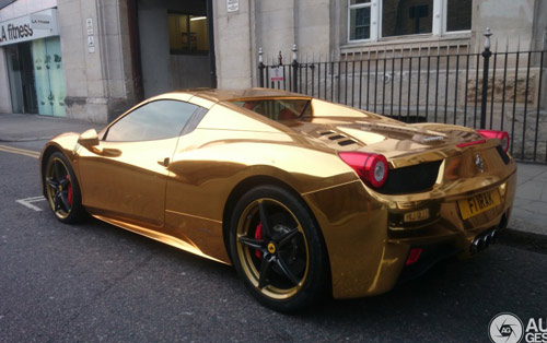 Ferrari 458 spider mạ crôm bóng loáng tại london