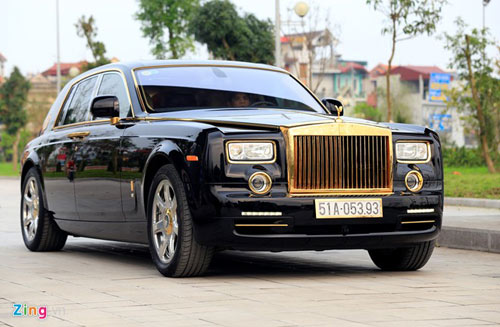 Cận cảnh Rolls-Royce Phantom mạ vàng ở Hà Nội - 1