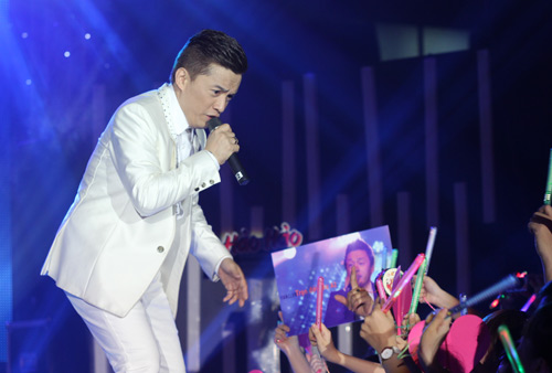 Phương Thanh "hồi teen" quyến rũ Lam Trường - 8