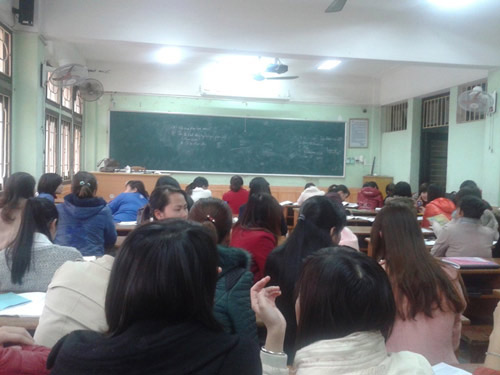 Học thuê, thi mướn: “Vì giảng viên dạy chán”(?) - 2