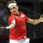 Thể thao - Federer dẻo dai cứu bóng ở tuổi 32