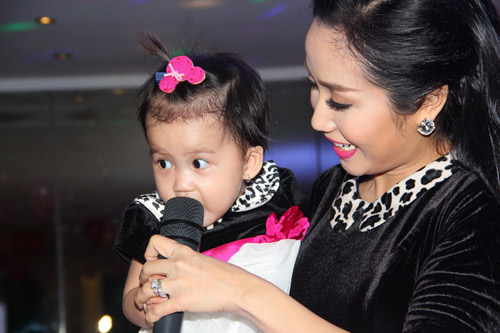 Vân Ốc mở tiệc lớn mừng sinh nhật con gái - 3