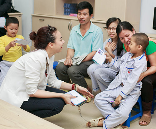 Ngọc Diệp thỏa ước mơ cho fan nhí đặc biệt - 16