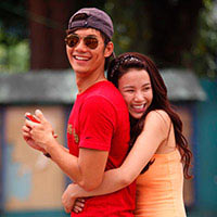 Ca nhạc - MTV - Diệp Lâm Anh tình tứ với "đối thủ" cũ