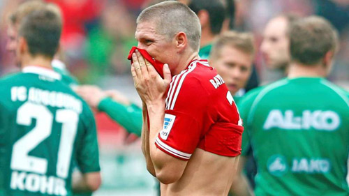 Bayern cần phải biết tôn trọng MU! - 1