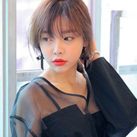 Bí quyết mặc đẹp - Áo trong suốt: Sự thách thức không giới hạn!