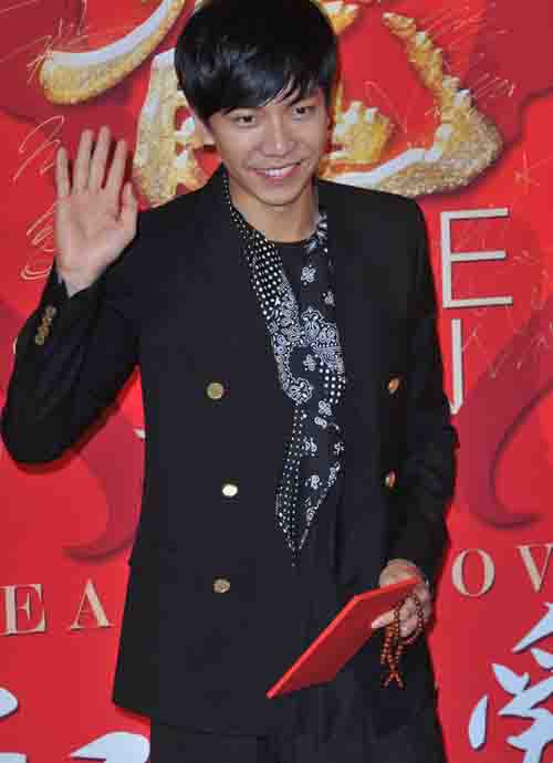 Dàn sao “khủng” mừng sinh nhật Thành Long - 13