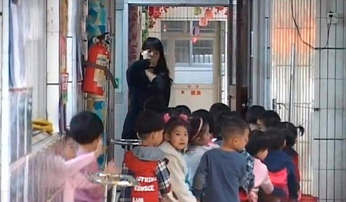 TQ: Bị đánh dã man vì không làm bài tập về nhà - 1