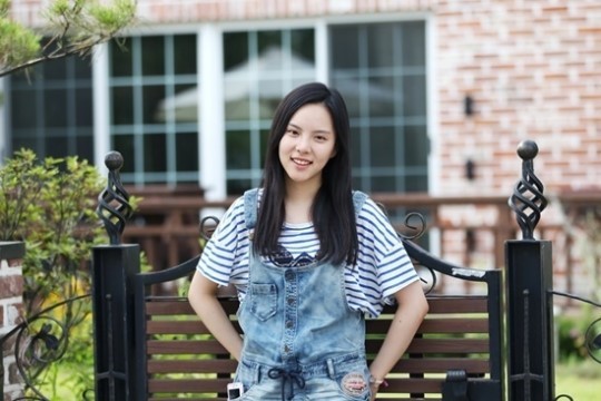 Nghẽn mạng vì nữ sinh trung học quá xinh - 6