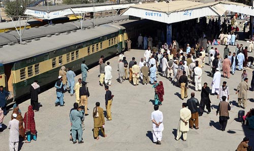 Đánh bom tàu hỏa ở Pakistan, 14 người thiệt mạng - 1