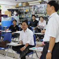 Giáo dục - du học - Thạc sĩ, cử nhân ồ ạt học… trung cấp: Dạy lấy được