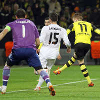 Bóng đá - Real "chết hụt" tại Signal Iduna Park