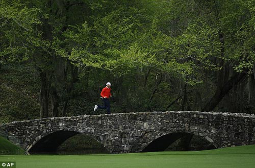 Golf: Dàn sao khủng "luyện công" trước Masters - 8