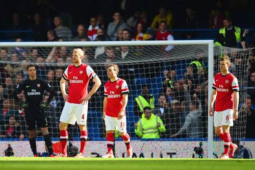 Arsenal cần FA Cup hơn vé dự Champions League - 1