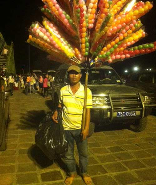 Người đàn ông quên mình cứu người từ chối tiền cảm ơn - 1