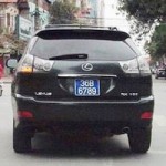 Tin tức trong ngày - Lexus mang biển xanh “san bằng tất cả” là biển giả