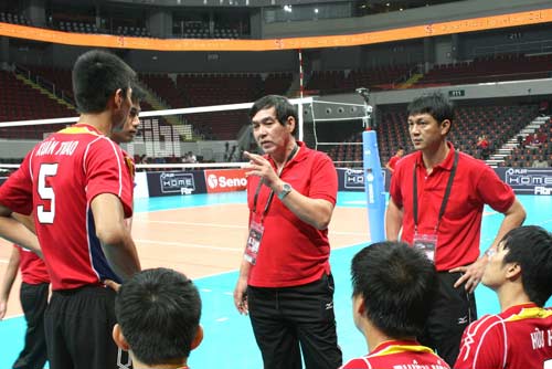 Giải bóng chuyền các CLB nam châu Á: Đức Long Gia Lai thua vì ngoại binh - 4