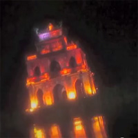 Tin tức trong ngày - Nam thanh niên bơi ra Tháp Rùa sẽ bị phạt hành chính